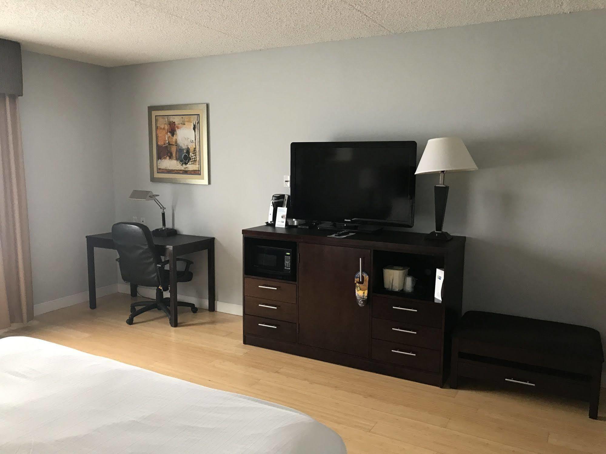 Holiday Inn Express - Bentleyville Eksteriør bilde
